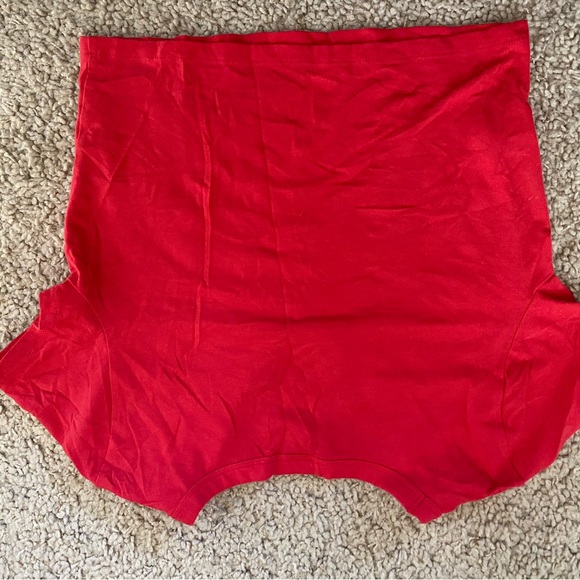 Wild Fable Bold Red Tee - Picture 2 of 4